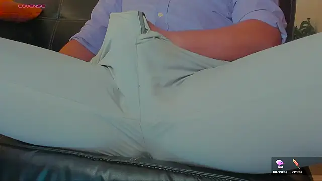 Snapshot of MrLonely02 chatting on December 29, 2024, 9:09 pm MrLonely02 online show from December 29, 2024, 9:09 pm