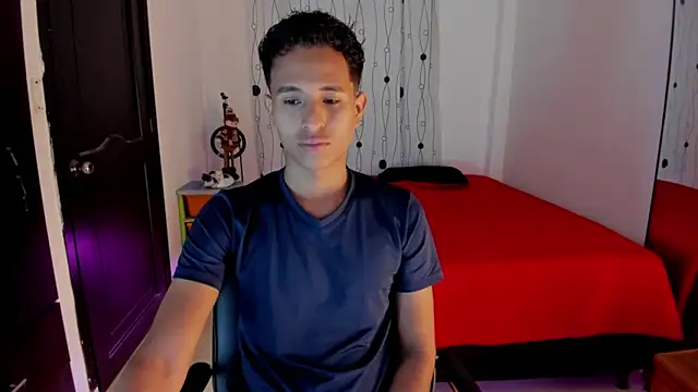 alessandro wizard online show from March 21, 2025, 8:18 pm