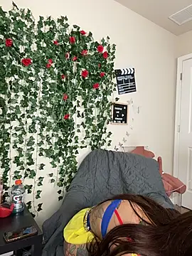 butterflybootyy online show from November 1, 2025, 2:30 pm