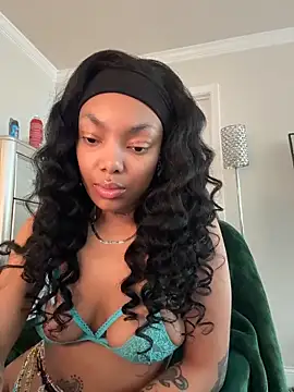 butterflybootyy online show from March 2, 2026, 2:35 pm