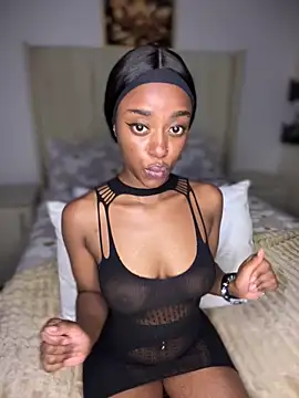 Snapshot of BhadBhad_Kitty chatting on March 17, 2025, 8:19 pm BhadBhad Kitty online show from March 17, 2025, 8:19 pm