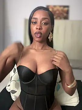 Snapshot of BhadBhad_Kitty chatting on September 19, 2025, 8:20 pm BhadBhad Kitty online show from September 19, 2025, 8:20 pm