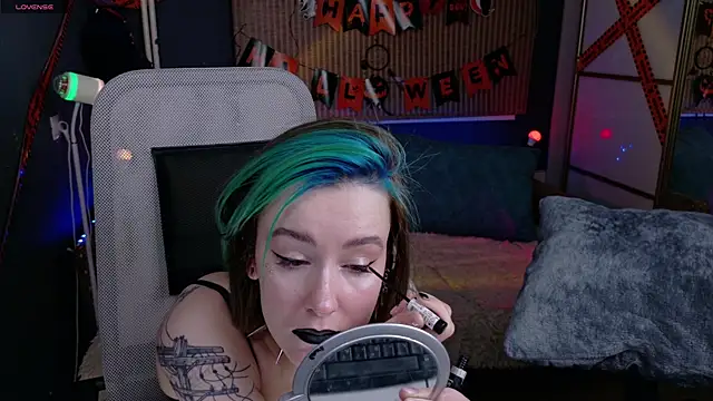 Snapshot of Cumpotik_Eve chatting on November 22, 2025, 1:59 am Cumpotik Eve online show from November 22, 2025, 1:59 am