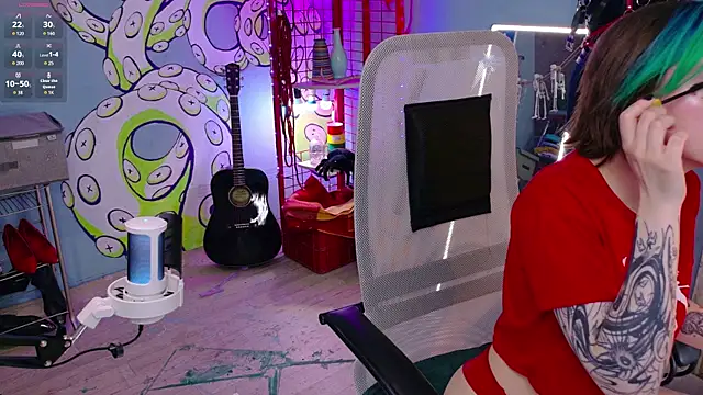 Cumpotik Eve online show from April 6, 2026, 3:04 am