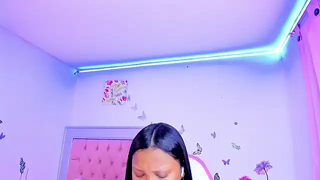 LaurinMonroe online show from December 14, 2024, 10:07 pm