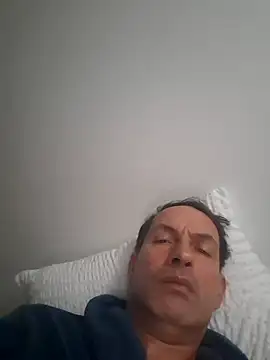 Snapshot of bagoulo chatting on November 19, 2025, 12:16 pm bagoulo online show from November 19, 2025, 12:16 pm