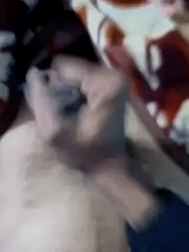 HotPrism439 online show from November 18, 2025, 7:18 pm