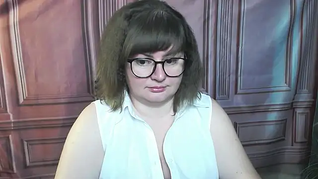 Snapshot of ZannaDreil chatting on September 11, 2025, 5:57 pm ZannaDreil online show from September 11, 2025, 5:57 pm