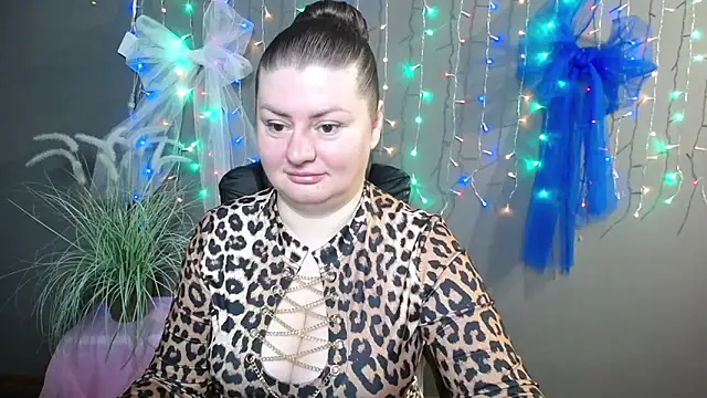 Snapshot of ZannaDreil chatting on November 10, 2025, 7:13 pm ZannaDreil online show from November 10, 2025, 7:13 pm