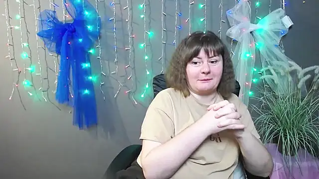 Snapshot of ZannaDreil chatting on November 14, 2025, 7:12 pm ZannaDreil online show from November 14, 2025, 7:12 pm