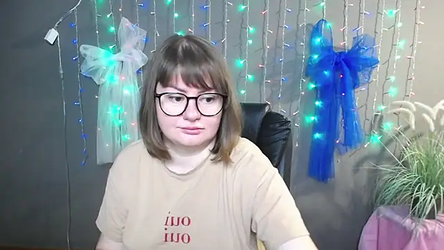 Snapshot of ZannaDreil chatting on November 24, 2025, 6:51 pm ZannaDreil online show from November 24, 2025, 6:51 pm