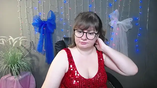 Snapshot of ZannaDreil chatting on December 4, 2025, 7:11 pm ZannaDreil online show from December 4, 2025, 7:11 pm