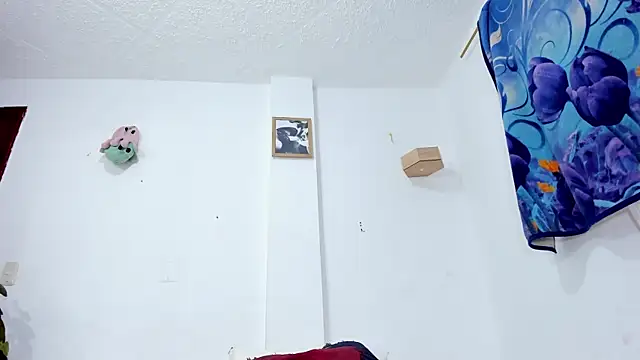 Snapshot of Agata_prg chatting on October 14, 2025, 9:37 pm Agata prg online show from October 14, 2025, 9:37 pm