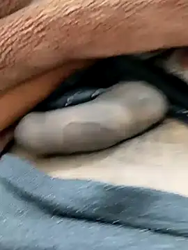 Snapshot of Sumitlive24MBD chatting on December 11, 2024, 10:47 am Sumitlive24MBD online show from December 11, 2024, 10:47 am