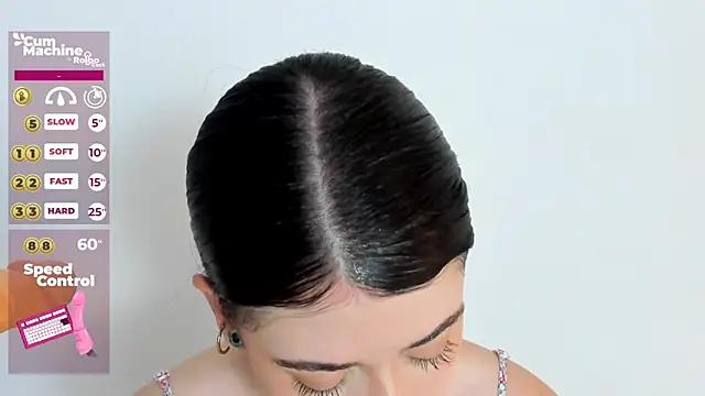 Snapshot of melody_suarez chatting on December 18, 2024, 10:35 pm melody suarez online show from December 18, 2024, 10:35 pm