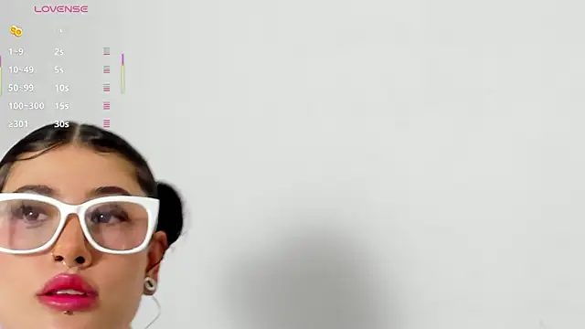 Snapshot of melody_suarez chatting on March 8, 2025, 8:03 pm melody suarez online show from March 8, 2025, 8:03 pm