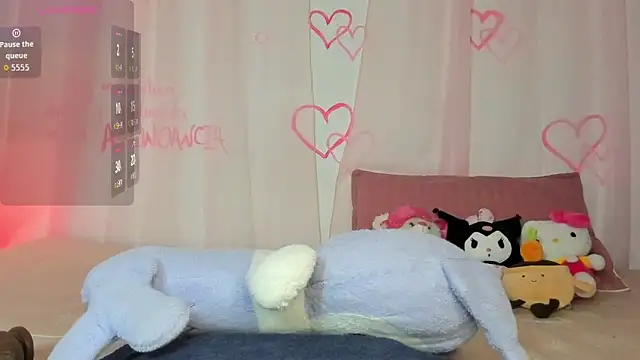 Snapshot of melody_suarez chatting on September 25, 2025, 10:35 pm melody suarez online show from September 25, 2025, 10:35 pm