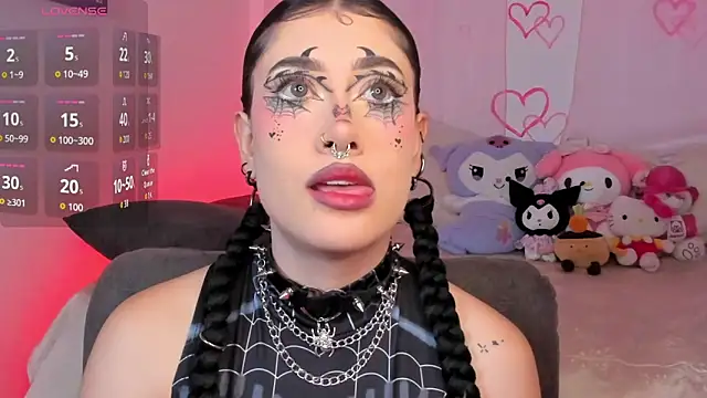 Snapshot of melody_suarez chatting on October 23, 2025, 11:24 pm melody suarez online show from October 23, 2025, 11:24 pm