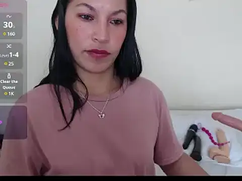 Snapshot of michel_ex33 chatting on December 22, 2024, 6:15 pm michel ex33 online show from December 22, 2024, 6:15 pm