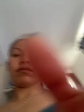 Snapshot of michel_ex33 chatting on September 19, 2025, 2:40 pm michel ex33 online show from September 19, 2025, 2:40 pm