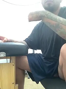 Snapshot of perrrotegrande chatting on September 24, 2025, 2:20 pm perrrotegrande online show from September 24, 2025, 2:20 pm