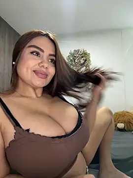 Snapshot of valeria2019hot chatting on September 10, 2025, 2:06 pm valeria2019hot online show from September 10, 2025, 2:06 pm