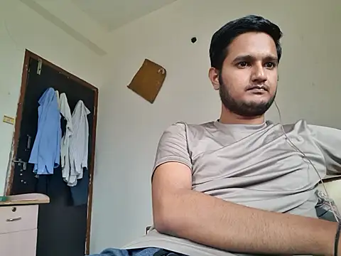 Jonrobinso online show from October 26, 2025, 5:02 am