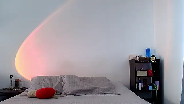 anika lowen02 online show from March 21, 2025, 2:29 pm