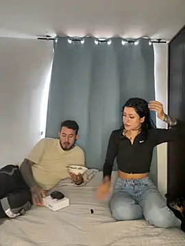 anika lowen02 online show from September 8, 2025, 3:44 pm