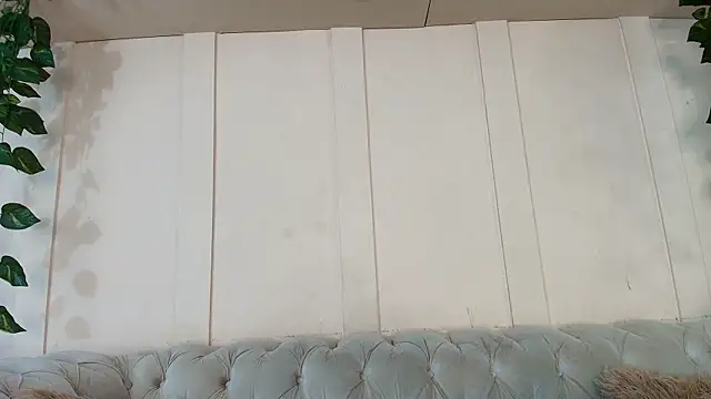 miranda villa online show from December 4, 2025, 12:14 pm