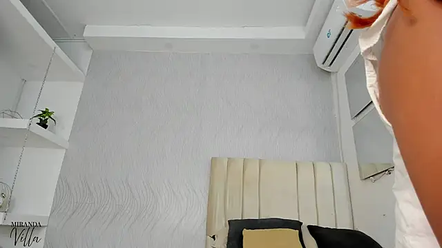 miranda villa online show from April 4, 2026, 12:13 pm