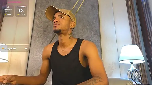 Snapshot of AaronCruz_ chatting on September 18, 2025, 1:57 pm AaronCruz online show from September 18, 2025, 1:57 pm