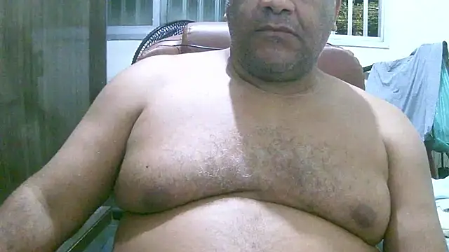 Snapshot of ulmo_br chatting on September 10, 2025, 12:10 am ulmo br online show from September 10, 2025, 12:10 am