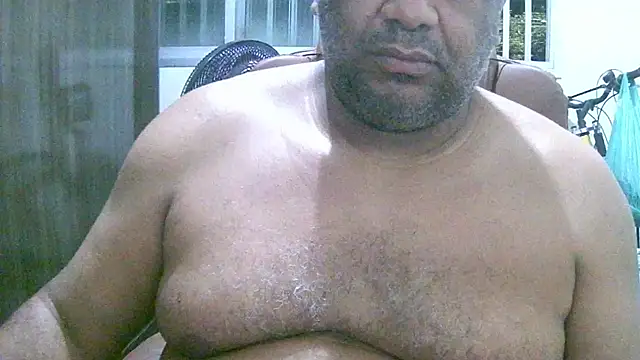 Snapshot of ulmo_br chatting on September 13, 2025, 1:05 am ulmo br online show from September 13, 2025, 1:05 am