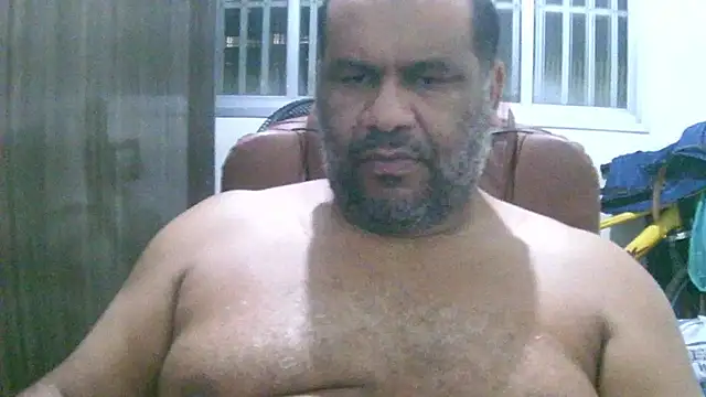 Snapshot of ulmo_br chatting on October 31, 2025, 2:34 am ulmo br online show from October 31, 2025, 2:34 am