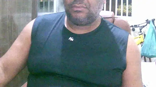 Snapshot of ulmo_br chatting on November 15, 2025, 11:54 pm ulmo br online show from November 15, 2025, 11:54 pm