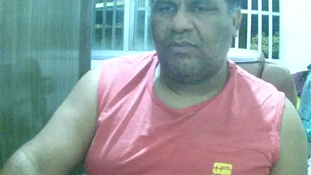 Snapshot of ulmo_br chatting on November 29, 2025, 12:35 am ulmo br online show from November 29, 2025, 12:35 am