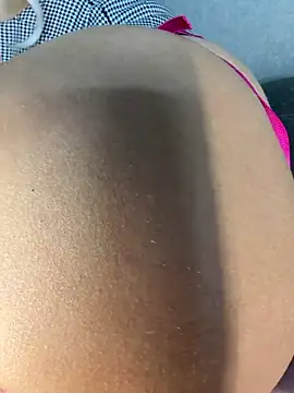 MiloTheName online show from October 30, 2025, 6:04 am