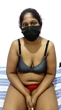 Snapshot of Aroma_Sl chatting on January 16, 2025, 12:12 am Aroma Sl online show from January 16, 2025, 12:12 am