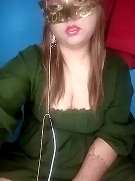 Snapshot of Shafiyyeah chatting on December 3, 2024, 8:17 pm Shafiyyeah online show from December 3, 2024, 8:17 pm