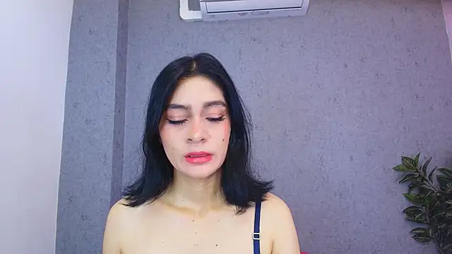 Snapshot of Tiffany_mendez chatting on April 30, 2026, 12:11 pm Tiffany mendez online show from April 30, 2026, 12:11 pm