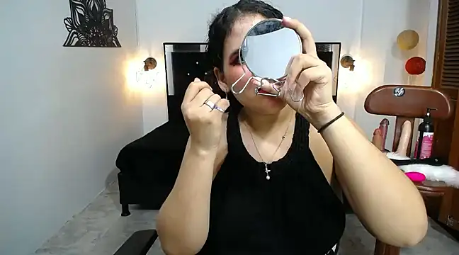 Snapshot of candy_hairy chatting on March 9, 2025, 3:32 am candy hairy online show from March 9, 2025, 3:32 am