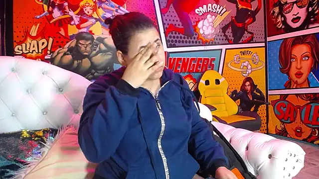 Snapshot of candy_hairy chatting on October 1, 2025, 6:19 am candy hairy online show from October 1, 2025, 6:19 am