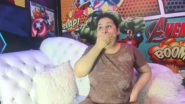 Snapshot of candy_hairy chatting on December 3, 2025, 3:03 am candy hairy online show from December 3, 2025, 3:03 am