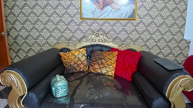 Snapshot of candy_hairy chatting on January 13, 2026, 3:23 am candy hairy online show from January 13, 2026, 3:23 am