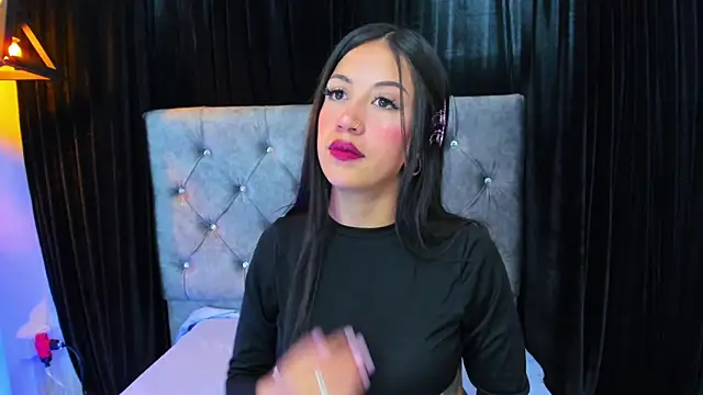 JulessCornett online show from March 5, 2025, 8:21 pm