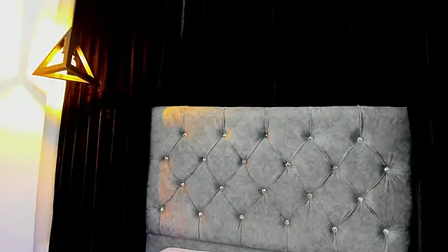 JulessCornett online show from March 15, 2025, 2:56 am