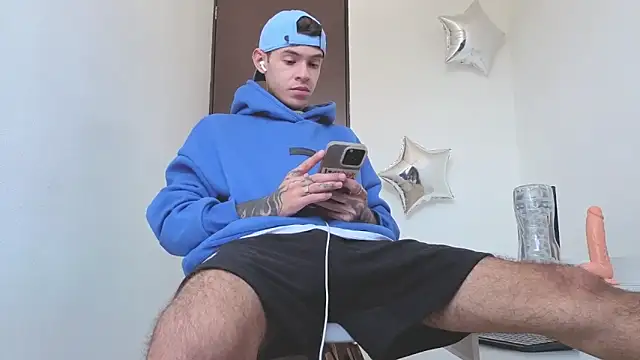 Saturno v online show from September 12, 2025, 9:42 am