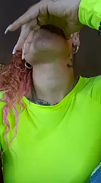 Snapshot of Sexy-Favgirl chatting on December 31, 2024, 3:53 pm Sexy-Favgirl online show from December 31, 2024, 3:53 pm