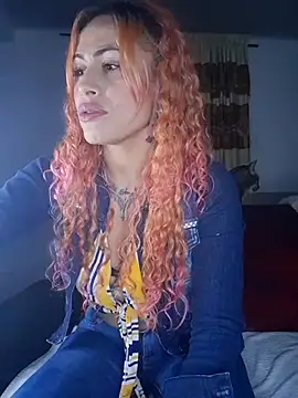 Snapshot of Sexy-Favgirl chatting on February 15, 2025, 12:37 am Sexy-Favgirl online show from February 15, 2025, 12:37 am